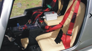 xenon met aux fuel cell.jpg
