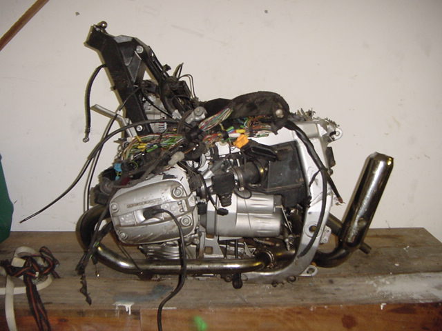 BMW3.JPG